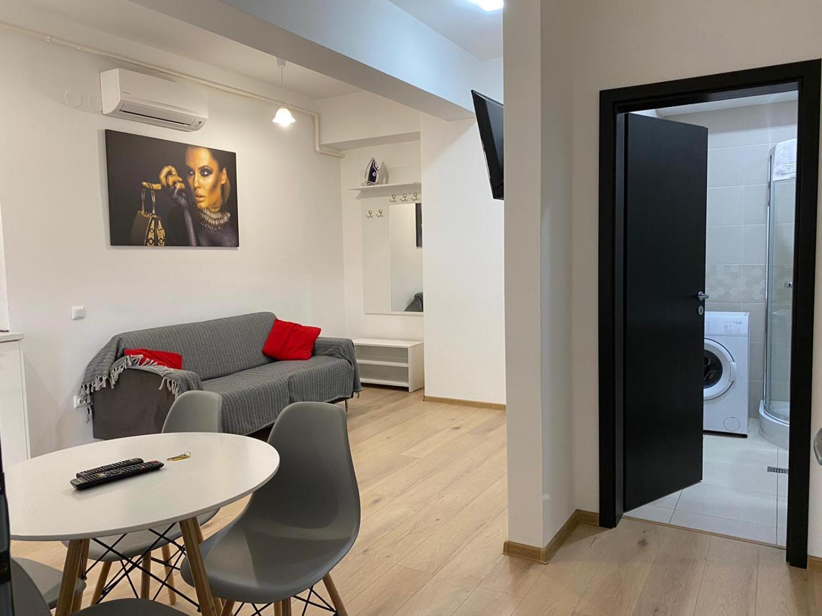 Luxury Glam Apartments Iasi At Lazar Palas Dış mekan fotoğraf